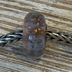 TROLLBEADS graceful sky glass bead sterling silver core clear lilac gold charm